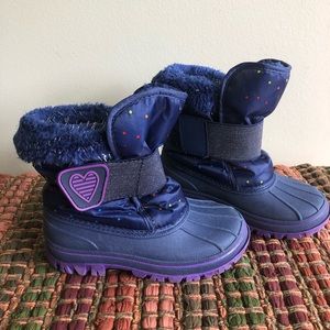 Girls snow boots